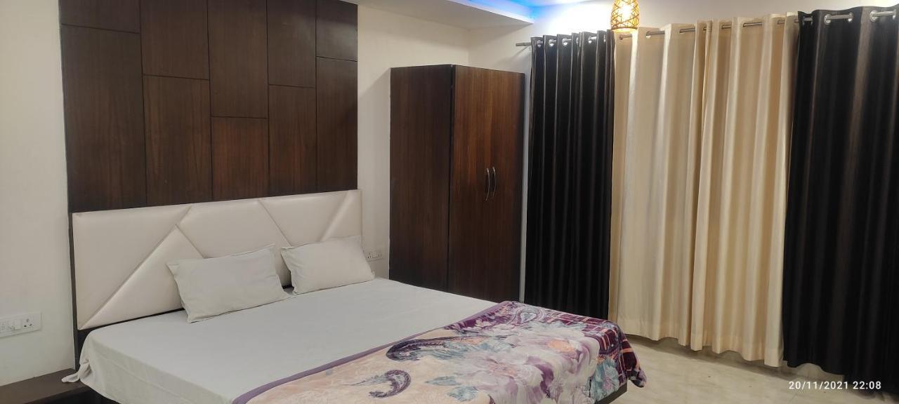 Taj Castle A Boutique Homestay אגרה מראה חיצוני תמונה