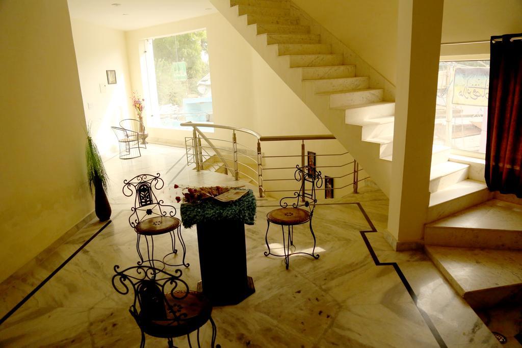 Taj Castle A Boutique Homestay אגרה מראה חיצוני תמונה