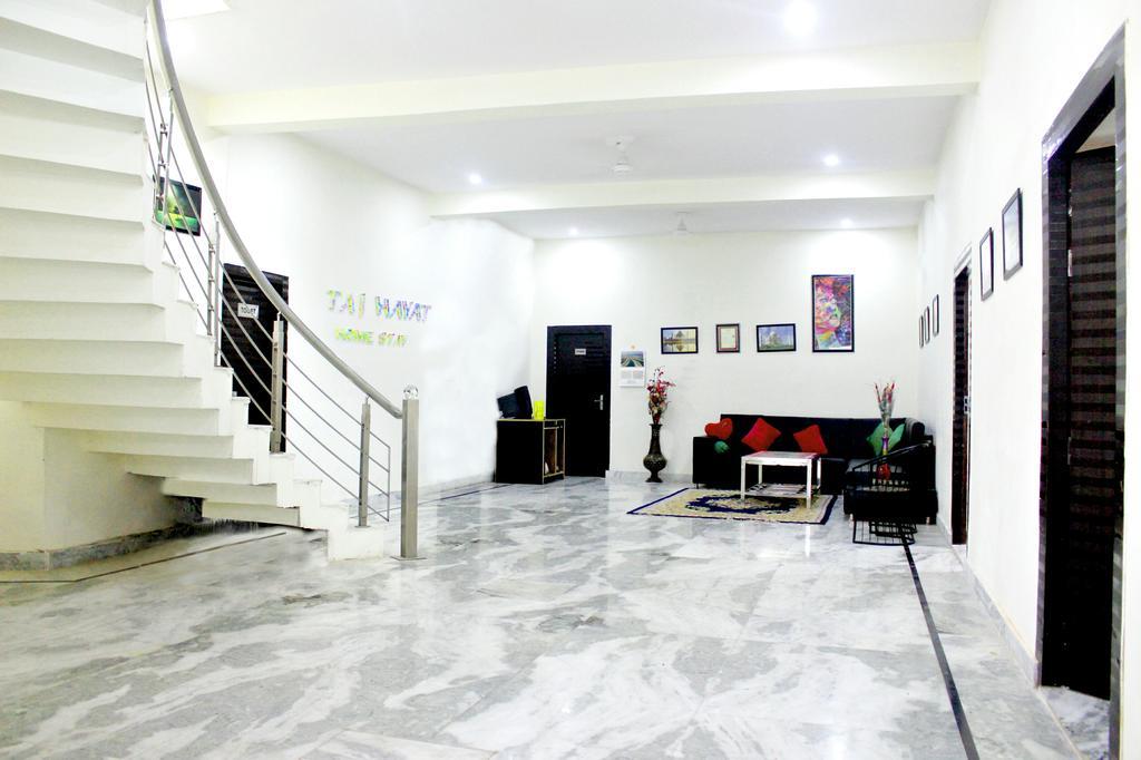 Taj Castle A Boutique Homestay אגרה מראה חיצוני תמונה